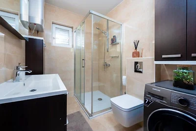 Apartments Meri & Karla - Two Bedroom Apartme...