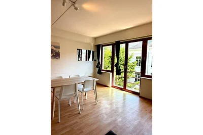 Helle Ferienwohnung in Antwerpen für 9...