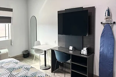 1 Kingsize-Bett|Mobile Acc|RI Shwr|Küche