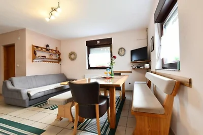 Holiday Apartment Vuković - Three Bedroom Hol...