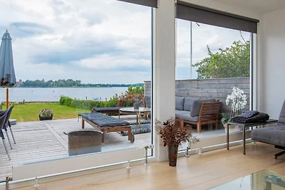 8 Personen Ferienhaus in Præstø