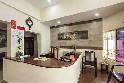 Hotel O Kazhakuttam Railway Station
