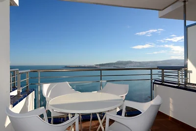 Apartment für vier Personen mit Swimmingpool
