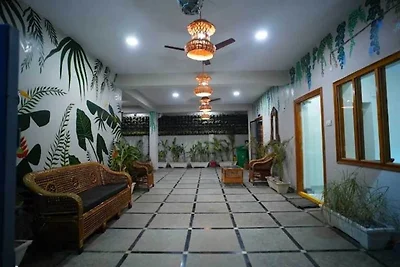 Hotel O Shamshabad Airport Complex