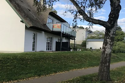 Helena im Reetdachglück Kölpinsee