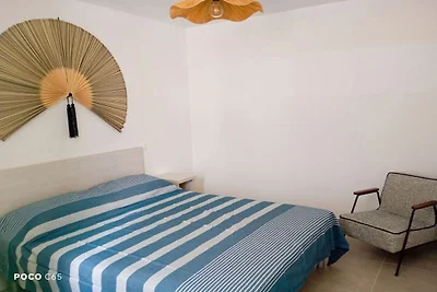 Helles Apartment mit Poolzugang