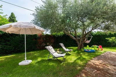 Appartement avec piscine à Vabriga