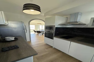 Apartment am Meer mit Balkon und Terrasse