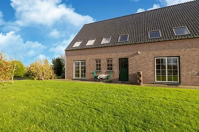 Ferienhaus in Sint Kruis mit Garten