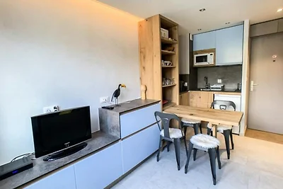 Renovierte Wohnung · Fuß der Piste · Balkon