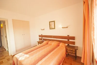 Appartement in Pals bij rustige strand