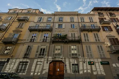 Massena 7 - Appartamento Re Umberto