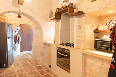 Trullo-Ferienhaus mit Pool nahe Cisternino