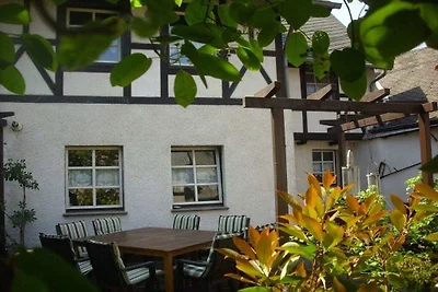 Vakantiehuis in Wintrich met zwembad