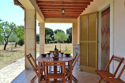 Haus in Llubá mit Pool und Terrasse