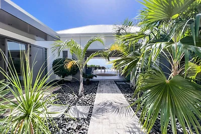 Villa in Saint-François mit Meerblick