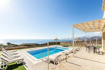 Villa a Triopetra con Piscina & Vista