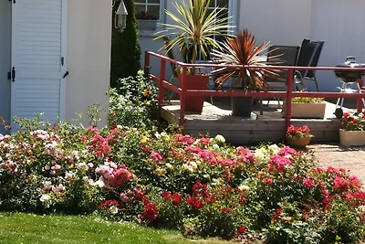 Komfortables Ferienhaus mit Jacuzzi zwischen ...