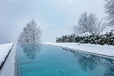 Apartment mit Infinity Pool