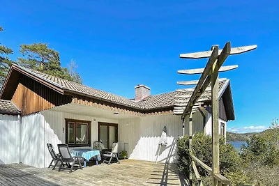 5 Personen Ferienhaus in STILLINGSÖN-By Traum