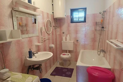 Holiday Home Višnja - Two Bedroom Holiday Hom...