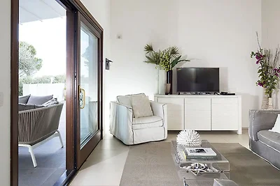 Elegante casa vacanze a Cefalù con giardino