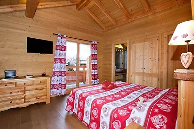 Schönes Chalet mit Sauna und privatem Pool