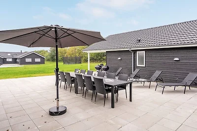 Luxuriöses Strandhaus für 20 Personen