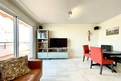 Schöne Wohnung mit geräumiger privater...