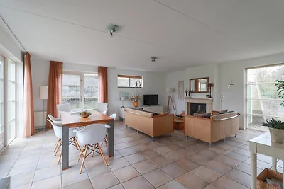 IJsselmeer-Villa mit Sauna & Whirlpool