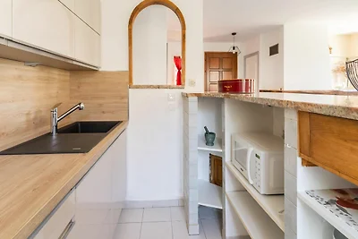 Gemütliches Ferienhaus in Minerve mit Garten