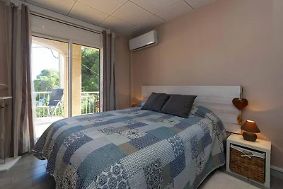 Gemütliche 2-Zimmer-Wohnung in Roses