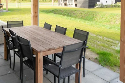 Ferienhaus in Scherpenisse mit Garten