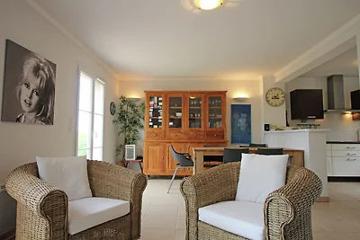 Luxuriöses Ferienhaus mit Swimmingpool.