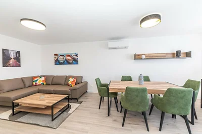 Two Bedroom Apartment with Sea View and...