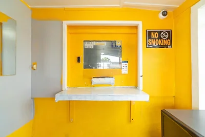2 Full Beds|Non-Smoking
