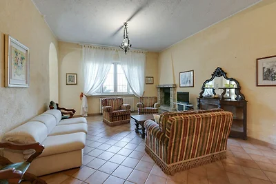 Luxuriöse Villa für 10 Personen in der Nähe d...