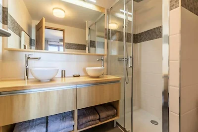 Ferienwohnung in Les Arcs mit Spa und...
