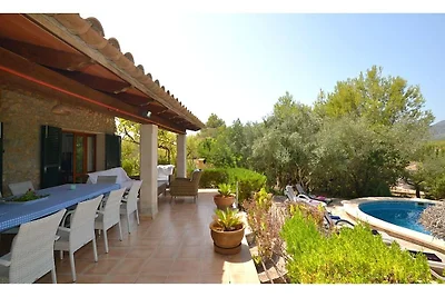 Herrenhaus mit privatem Pool