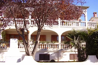 Two Bedroom Apartment (A2)