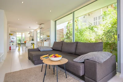 Tarida - Apartment In Marina Manresa.