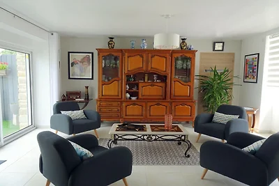 Stenen huis in Pont-l'Abbe bij La Torche