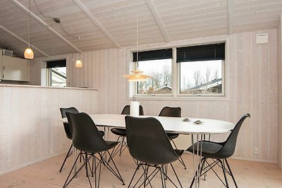 6 Personen Ferienhaus in Juelsminde-By Traum