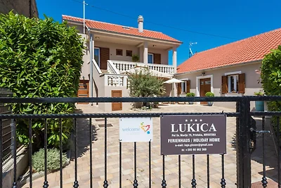 Spaziosa casa vacanze a Privlaka