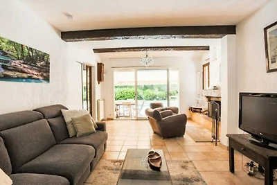 Villa a Fayence con piscina e giardino