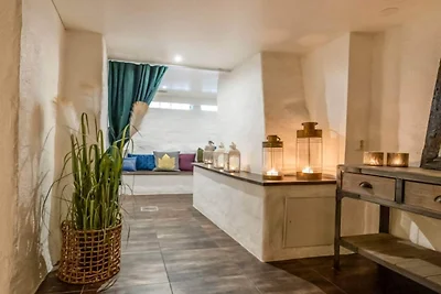 Lebhaftes Ferienhaus mit Gratis-Frühstück