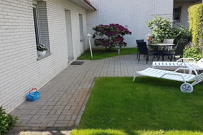 Bungalow in Röbel mit Schwimmbecken