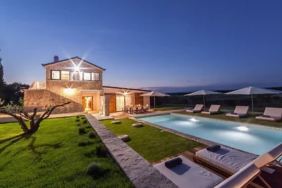 Villa mit 1 Schlafzimmer