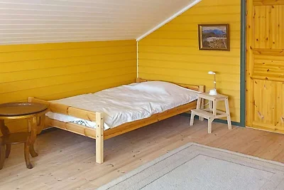 10 Personen Ferienhaus in Follafoss-By Traum