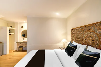 Luxury Double Suite with Pool and Parking
